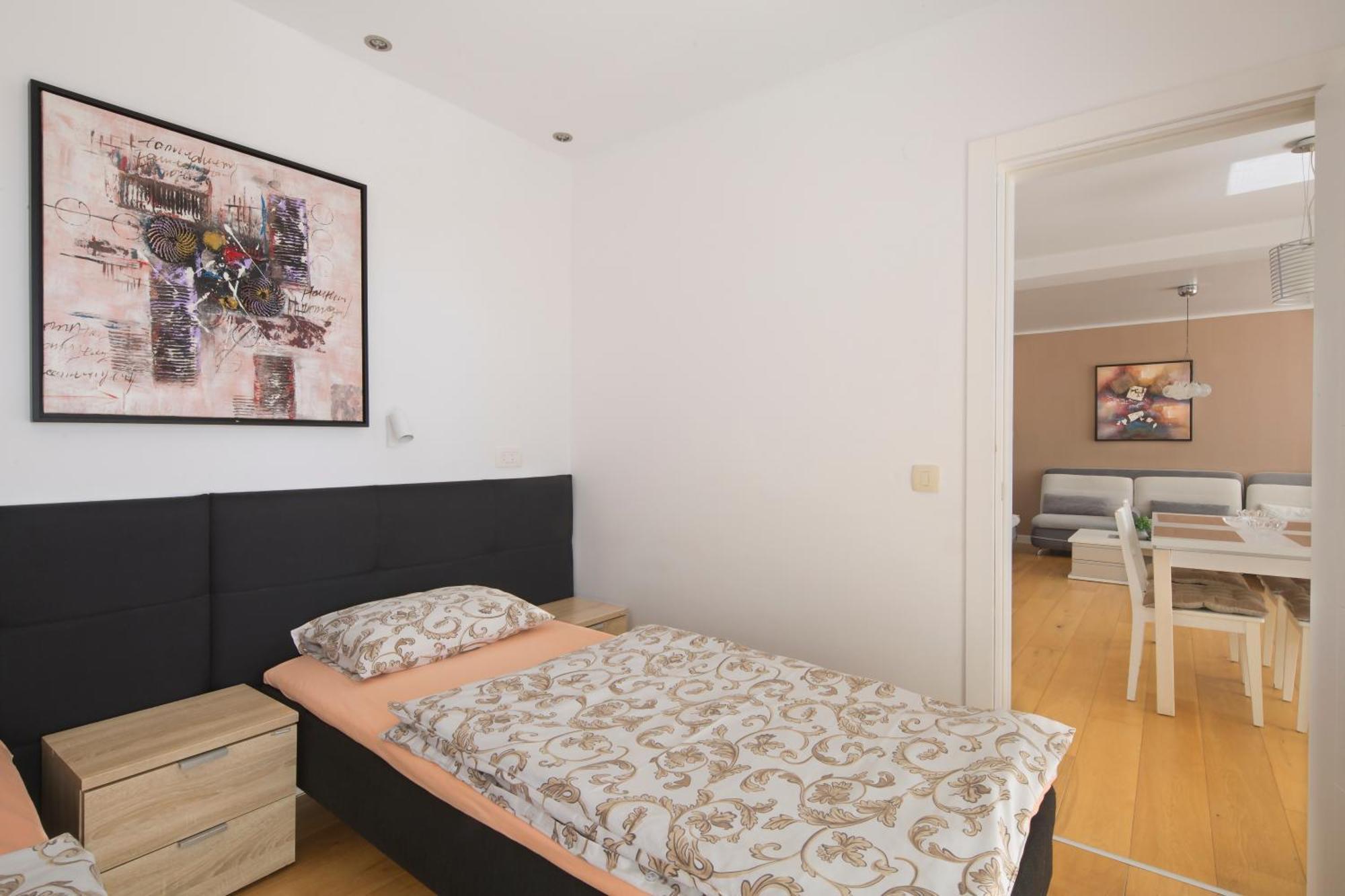 Spa Resort Luxury Apartments Будва Стая снимка