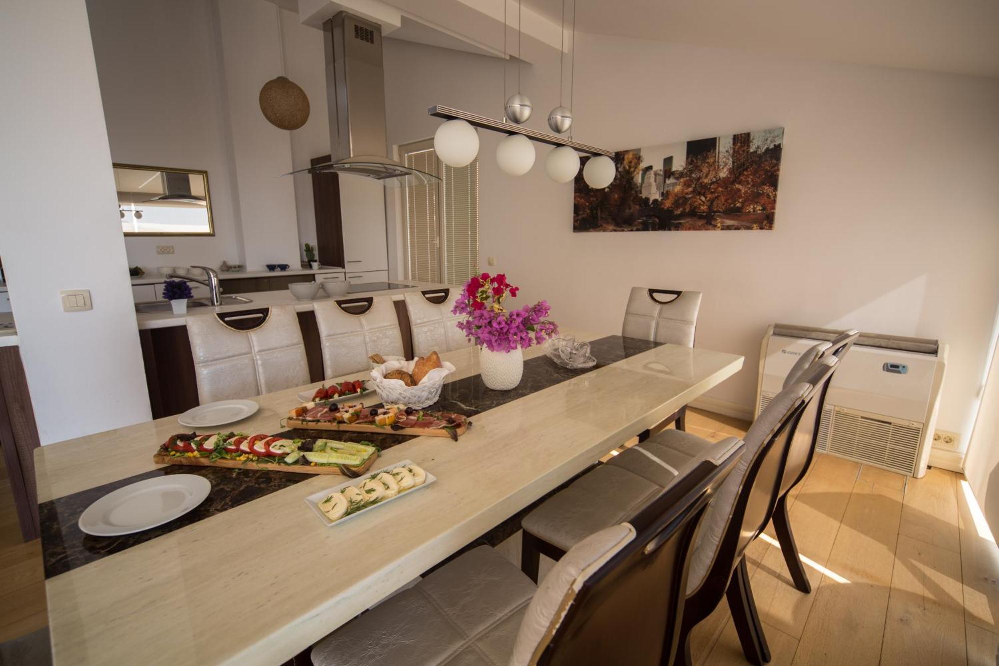 Spa Resort Luxury Apartments Будва Стая снимка